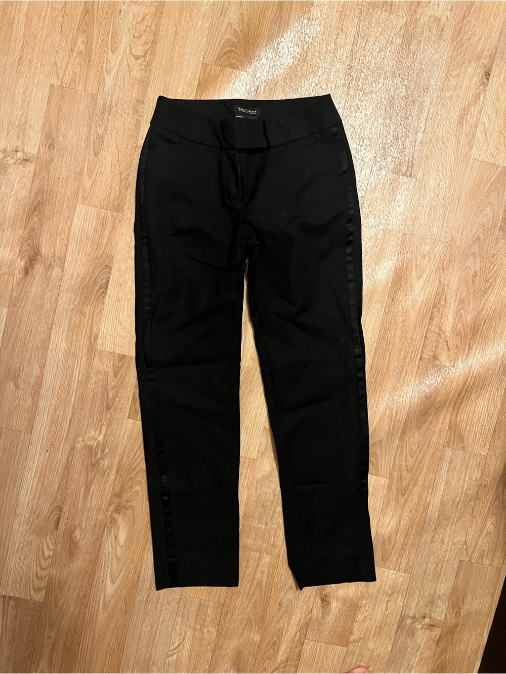 White House Black Market Pants with Accent